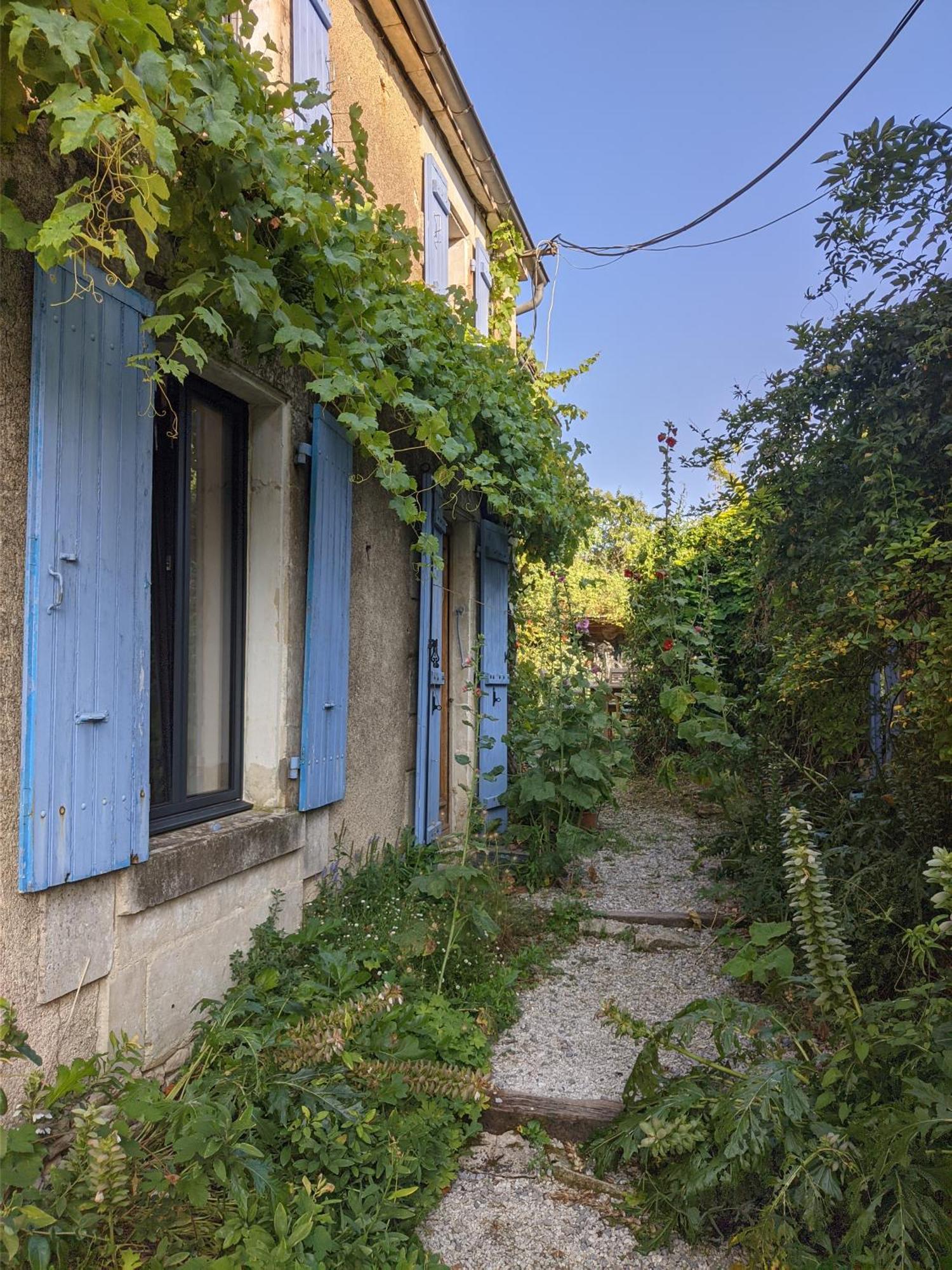 Вилла Les Volets Bleus Арсес Экстерьер фото